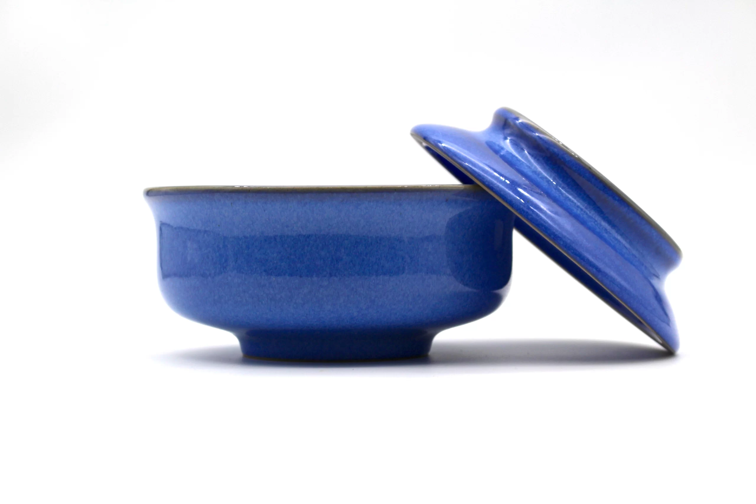 Hokanbowl-Blue-Reactive-Medium-Lid